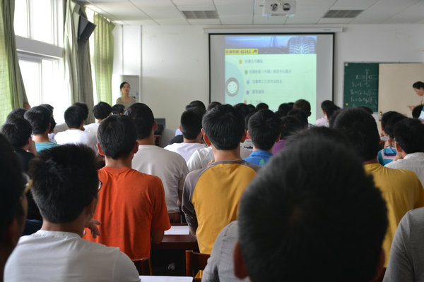 佳通轮胎投资有限公司来我校招聘2013年暑期